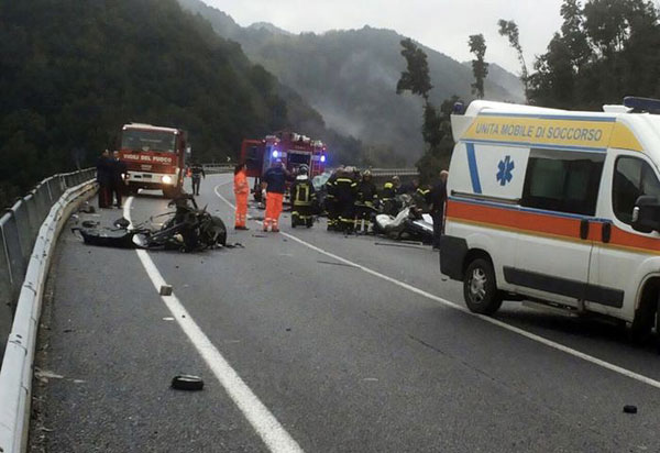 incindente-morti-6-reggio-nov-2014.jpg