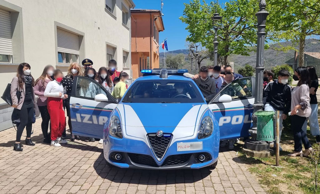 incontro-alunni-polizia071d8_6c259.jpg