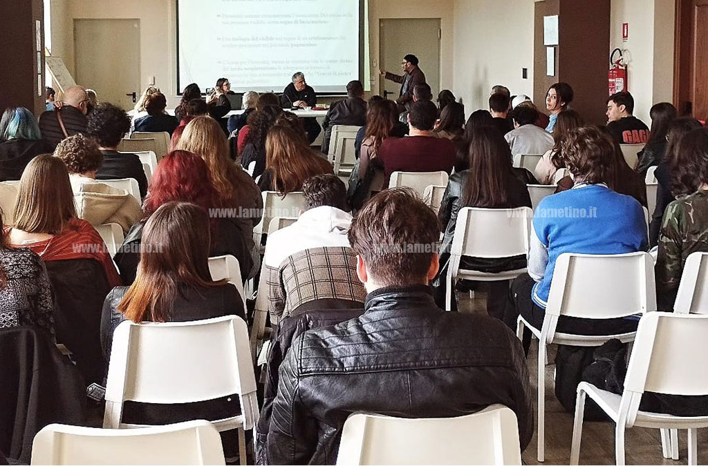 incontro-catanzaro_36048.jpg