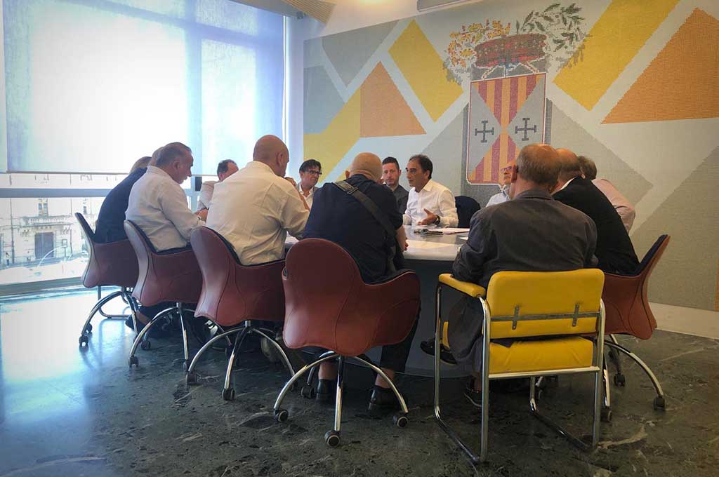 Contratti di sviluppo, Abramo a confronto con le categorie produttive e i sindacati: "Progetti subito dopo l'estate"