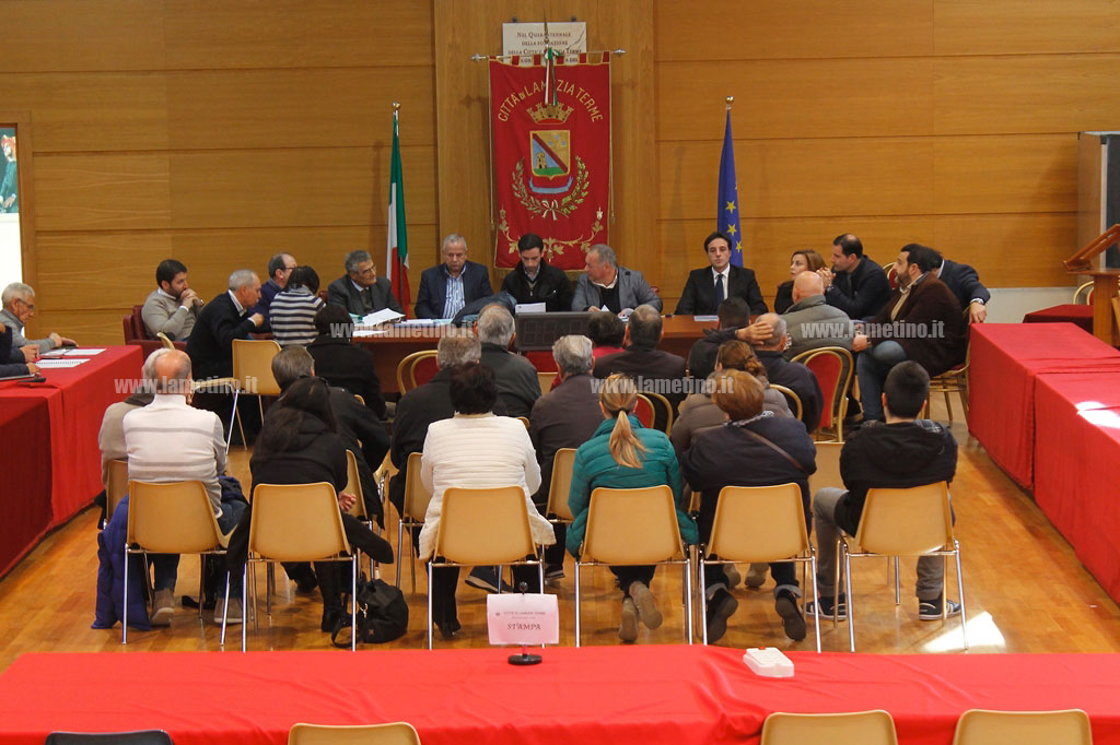 incontro-comune-via-del-progresso-rotatoria.jpg