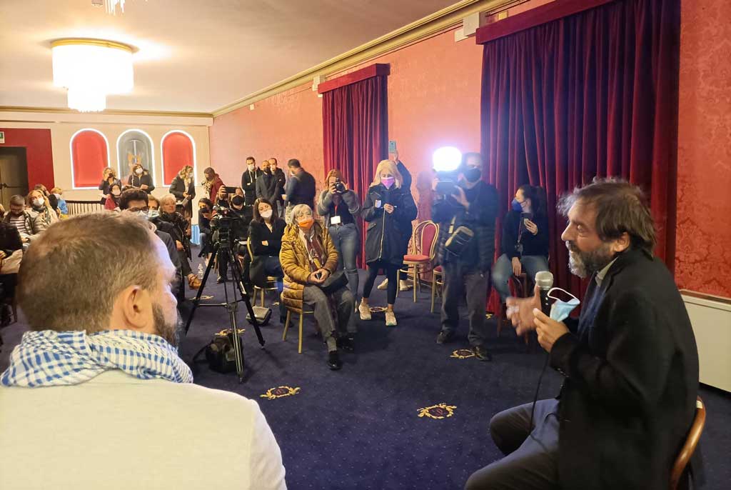 incontro-con-Mordini_179f3.jpg