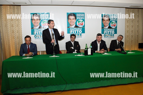 incontro-forza-italia-lamezia-maggio-2014.-2.jpg