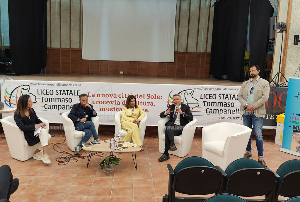 incontro-liceo-campanella-legatlia0a7ce_a057f.jpg