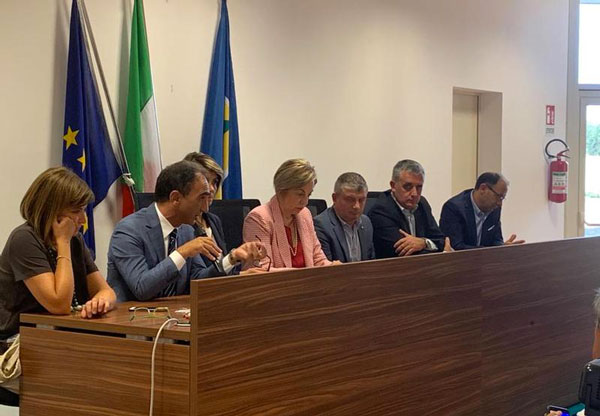 Rifiuti, mancato trasferimento somme Comuni a Regione Calabria: assessore Rizzo incontra presidenti Ato
