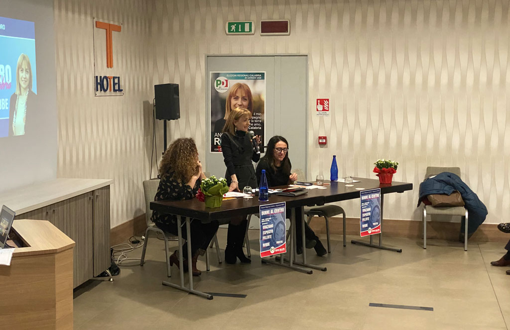 Lamezia, concluso incontro “Donne al centro-Trasformiamo la Calabria” con candidata consigliere regionale Robbe