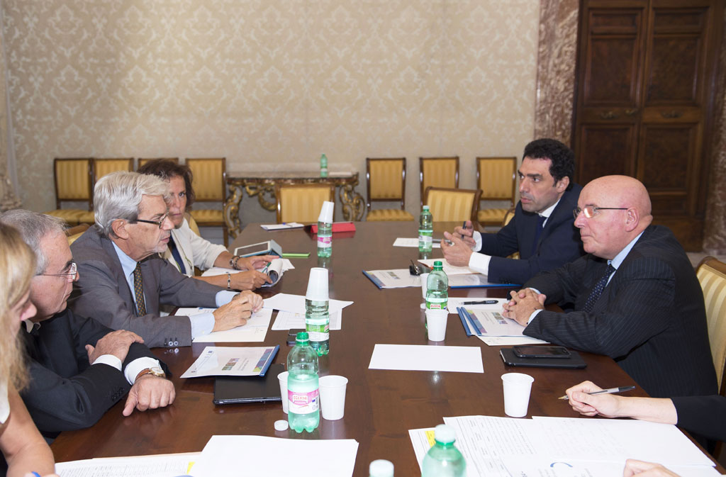 incontro-roma-de-vincenti-e-oliverio.jpg