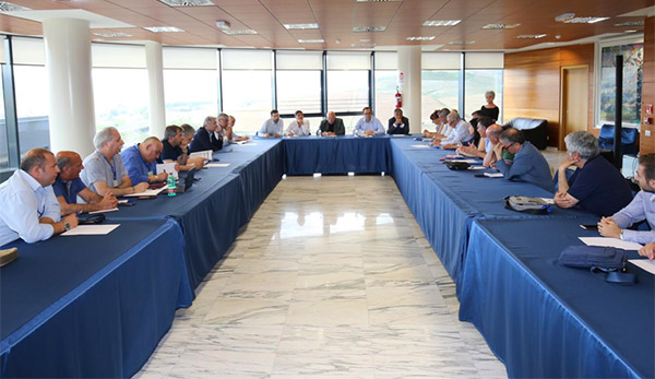 incontro-sindacati-ferrovie-100619.jpg