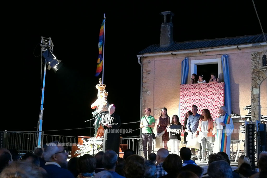 incoronazione-madonna-conflenti-2016_4.jpg