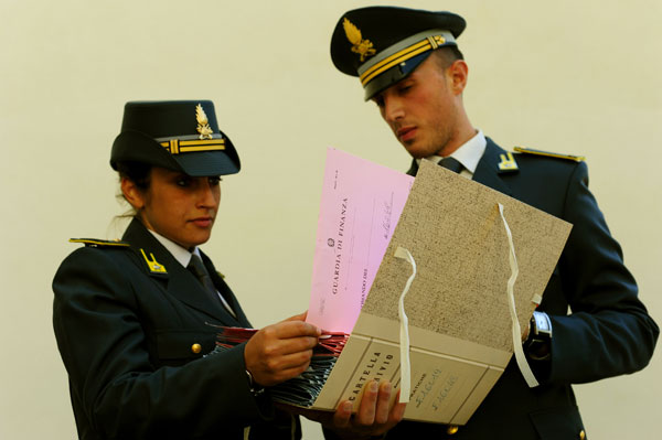 indagini-asp-cosenza-gdf-finanza.jpg