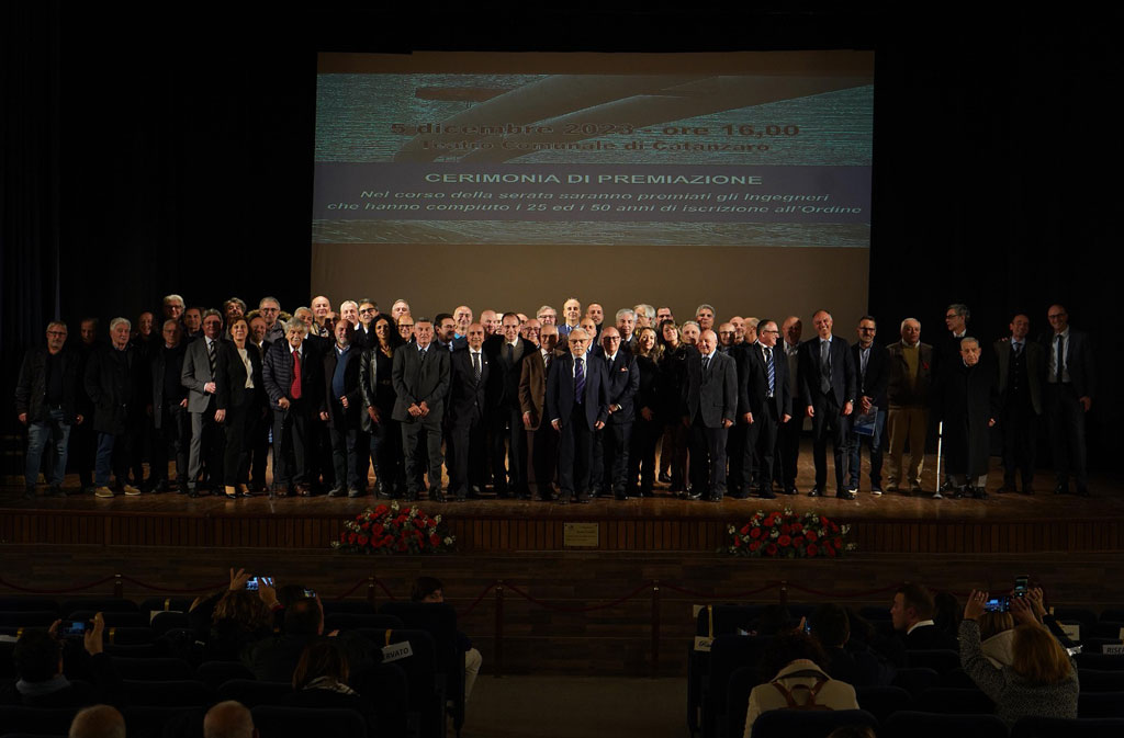 ingegneri-23-12-06-13-02-36-6_e54b1.jpg