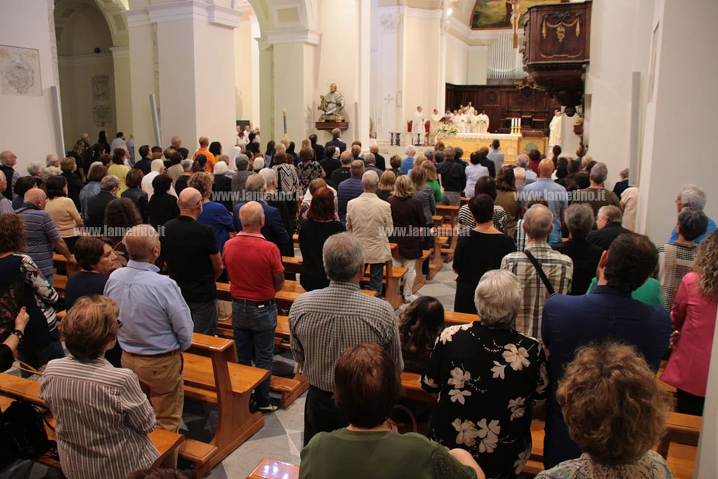 ingresso-don-leone-cattedrale-8102023673355934a_fe804.jpg