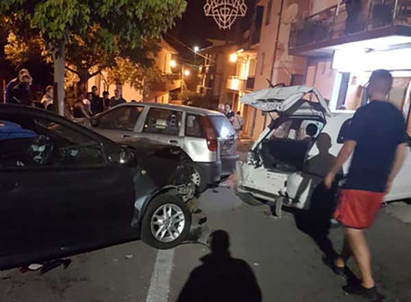 Inseguimento tra auto a Tarsia, sindaco Ameruso: "Miracolo se non ci sono state vittime"