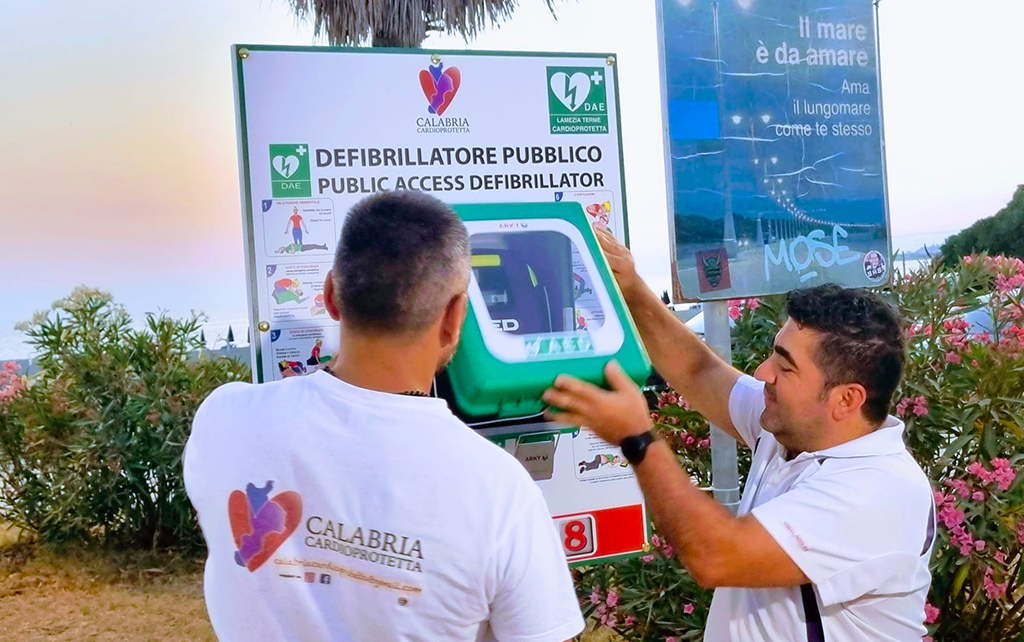 installazione-defibrillatore_30f26.jpg