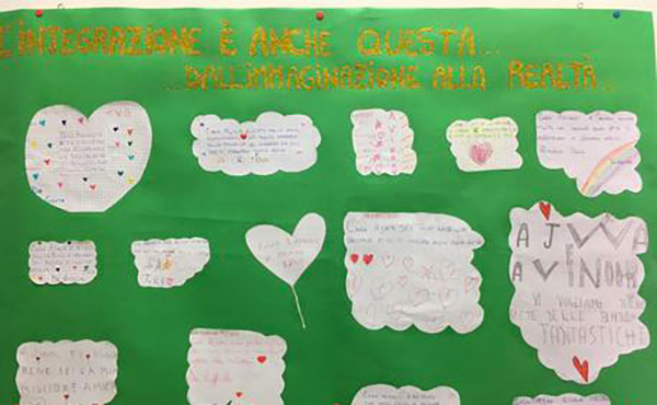 Bambini del Cara di Crotone ammalati, tante letterine d’affetto dai compagni 