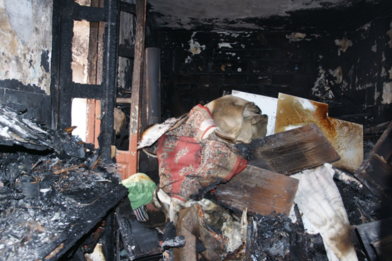 interno_casa_brucita_via_isonzo_lamezia
