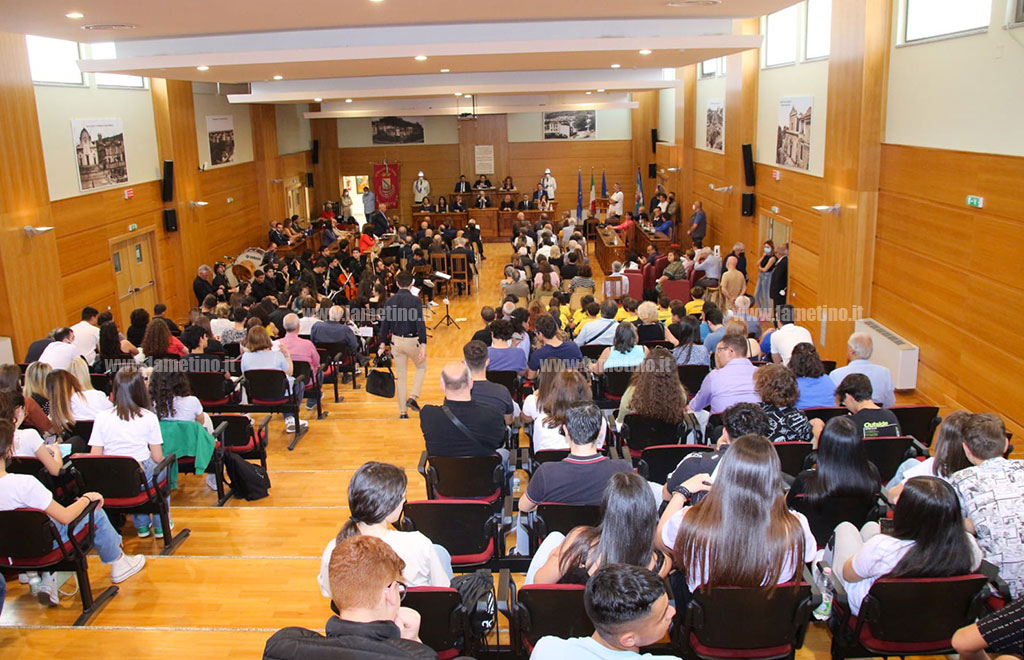 intitolazione-sala-consiliare-Luisi-lamezia-31522-0_5e0a2.jpg