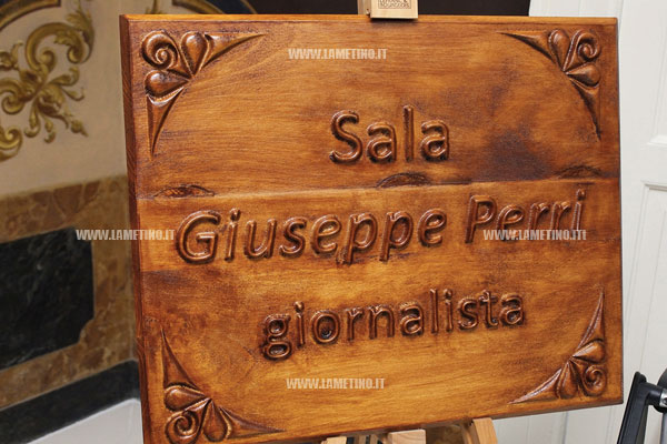 intitolazione-sala-palazzo-nicotera-giornalista-perri-3.jpg