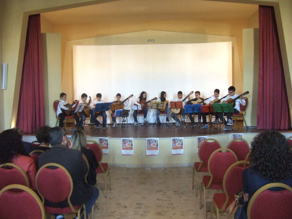 Lamezia: Rassegna musicale “Chitarra Oltre” sul palco a Sant’Eufemia