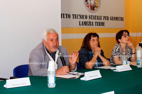 Lamezia, “Settimana della cultura” all’Istituto Tecnologico con lo storico Ulderico Nisticò 