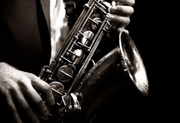 Mauro Campobasso e Mauro Manzoni Quartet con lo spettacolo Chaplin in Jazz a Vibo