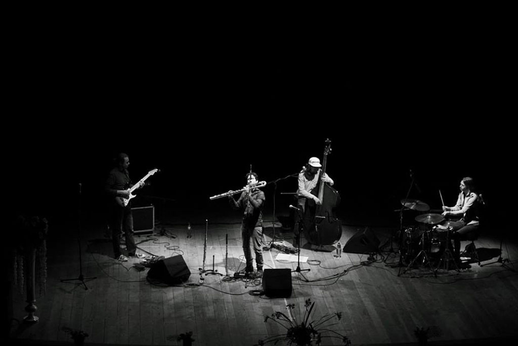 Lamezia, concerto dei Jin Jim incanta il teatro Grandinetti