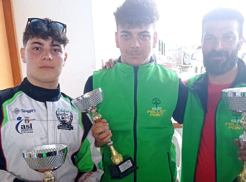 kart-podio31-3a69b96b90a4_79bbf.jpg