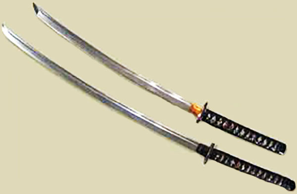 Aveva in casa armi e spade Katana, arrestato 55enne a Reggio