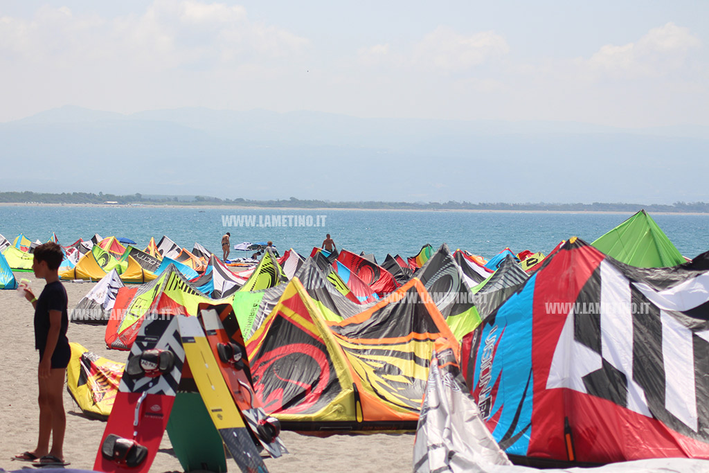 kitesurf1.jpg