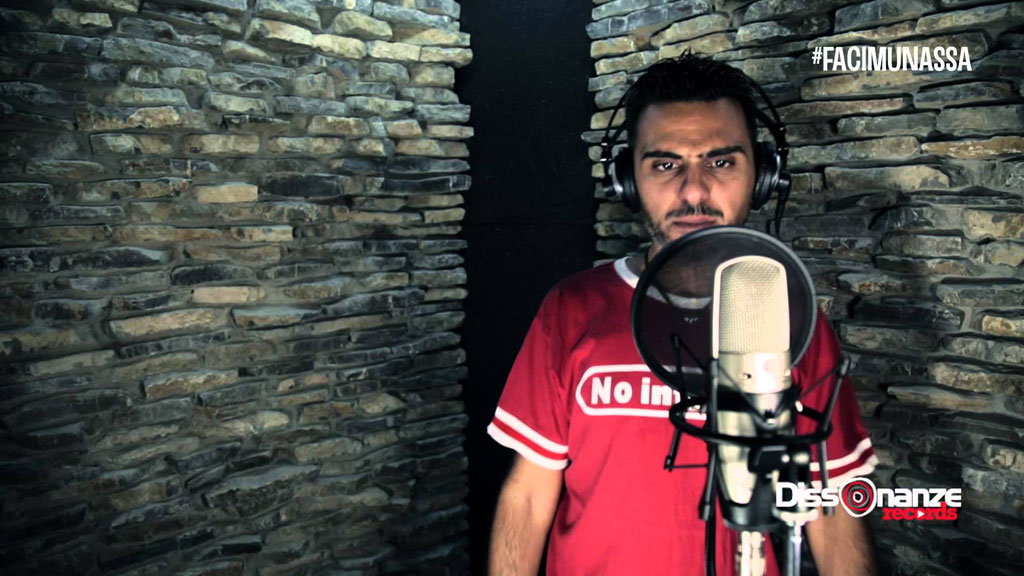 “Facimu Nassa”, il singolo di Kumpa Kreo feat Loop Loona e Kalibrò