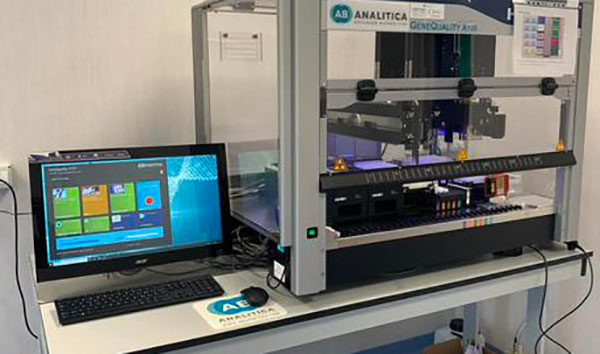 Covid, ordinanza Spirlì su laboratori privati: potranno eseguire test molecolari 