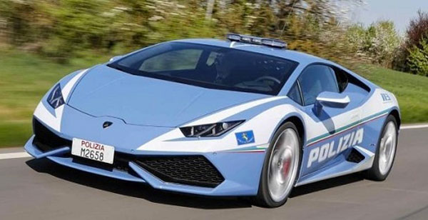 lamborghini-2023_e8899.jpg