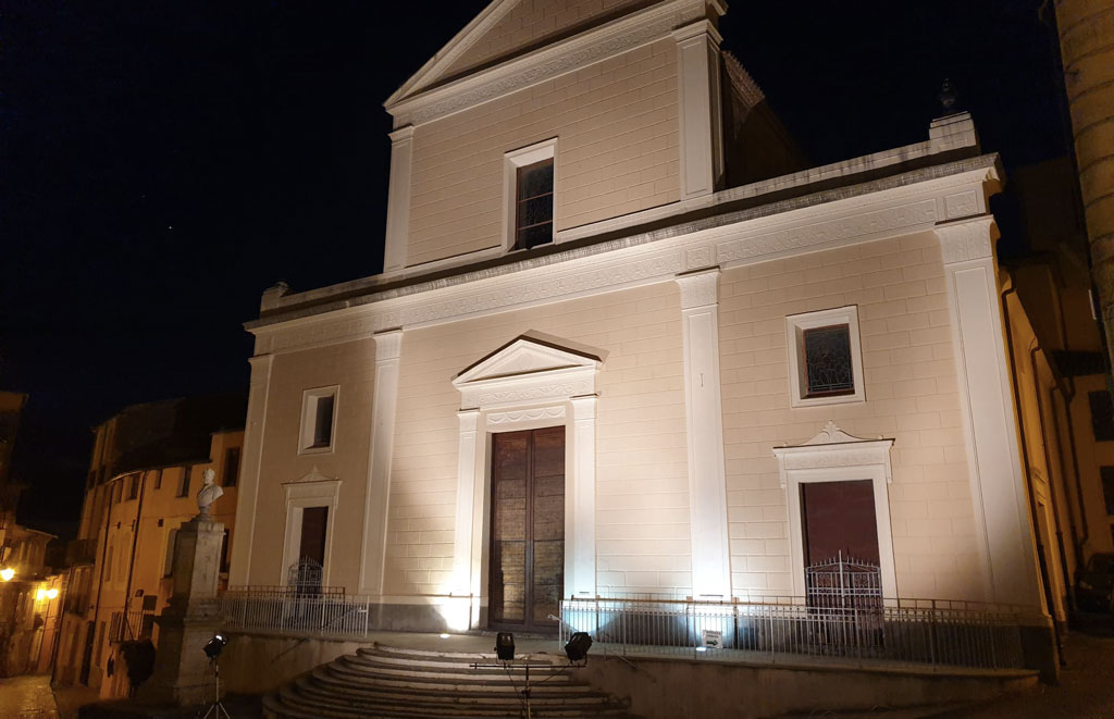 Lamezia, città aderisce a campagna nazionale “Illumina Novembre” per sensibilizzare sul cancro al polmone