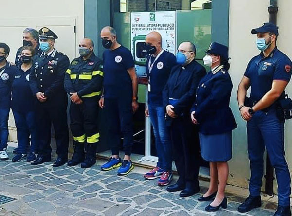 Lamezia, due nuove postazioni pubbliche con defibrillatori semiautomatici