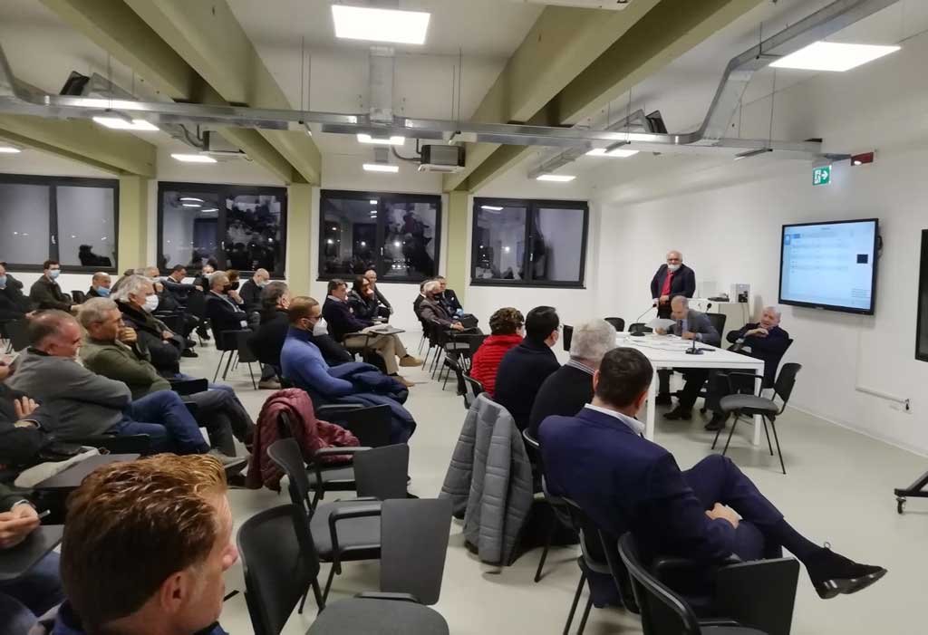 Lameziaeuropa, sindaco di Lamezia incontra imprese nell'area industriale