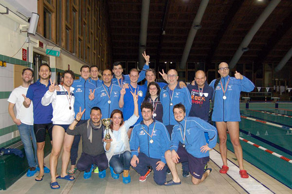 Nuoto: weekend acquatico per atleti master della Lamezia Shark
