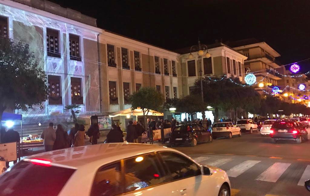 Lamezia Shopping, "Music&Colors": conclusa prima serata d'animazione aspettando il 2019