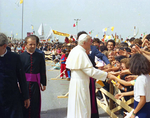 lamezia_papa_giovanni_paolo_ii.jpg