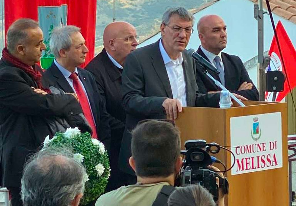 Landini (Cgil) in Calabria: "Lavoro e investimenti per combattere le mafie"