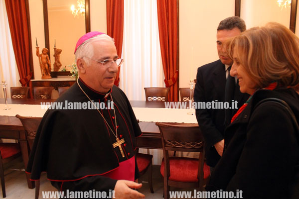 lanzetta-vescovo-cantafora.jpg
