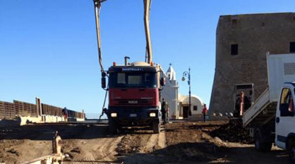 Archeologia: sindaco Crotone a Capo Colonna per stop lavori