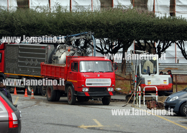 Lamezia: Ancora lavori in piazza della Repubblica e traffico deviato
