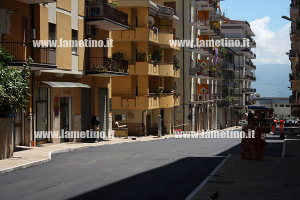 lavori-via-adda-4.jpg
