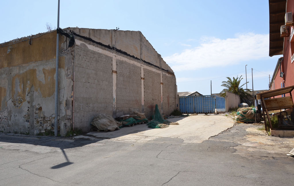 Avviati lavori riqualificazione ambientale all’interno del porto di Vibo