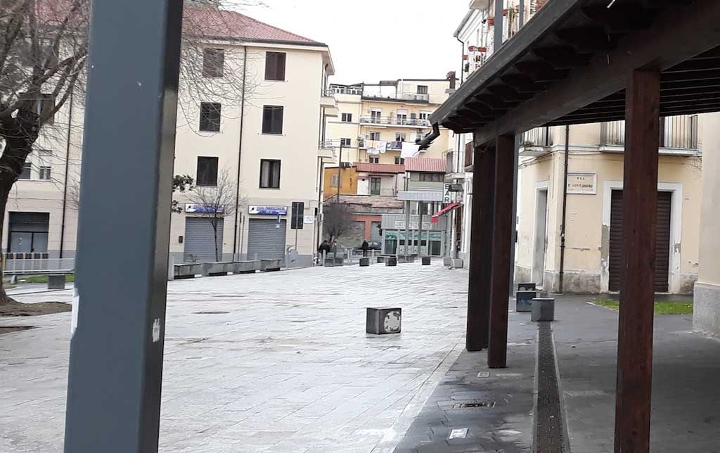 Lega Lamezia: "Degrado e poca sicurezza a Piazza Mazzini e piazzetta Santa Maria Maggiore"