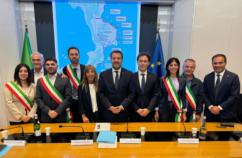Mit: al via progetto riqualificazione SS106 Ionica Reggio - Catanzaro Lido