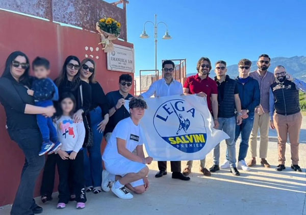Omaggio della Lega Lamezia a Emanuela Loi sul lungomare "Falcone-Borsellino"