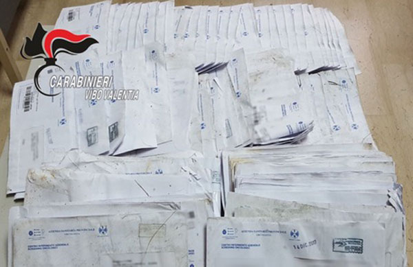 Gettavano lettere dell’Asp per controlli prevenzione, denunciati tre postini privati nel vibonese