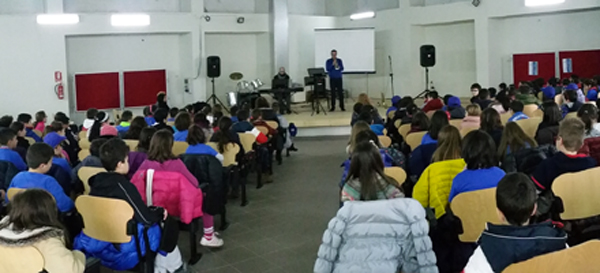 lezioni-musica-lamezia-perri-pitagora-scuola.jpg