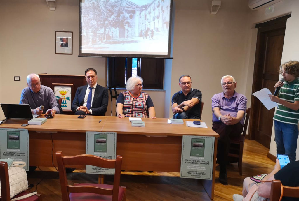 libro-serratsretta_bf461.jpg